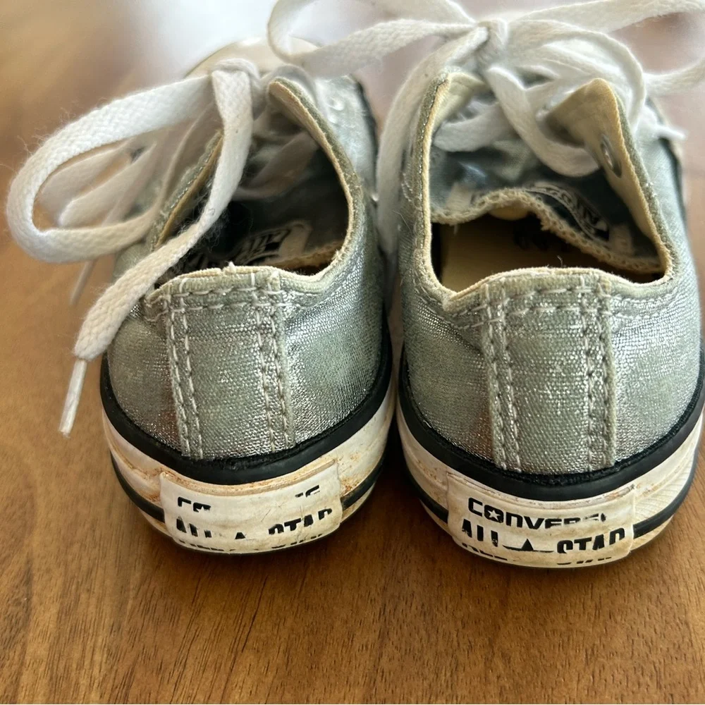 Converse Kids Metallic Silver Low-Top Sneakers Kid Size 11